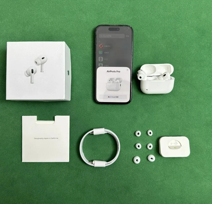 Apple AirPods Pro 2 White Earbuds