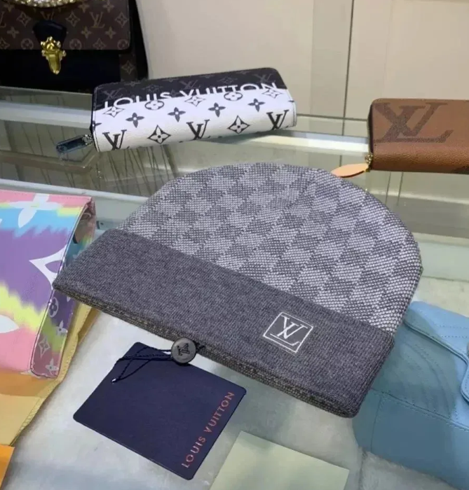 Louis Vuitton Tabi Beanie 201 Light Grey Headwear