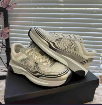 Chanel Runners